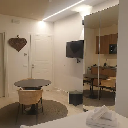 Elegante - Colosseo Apartment Rome